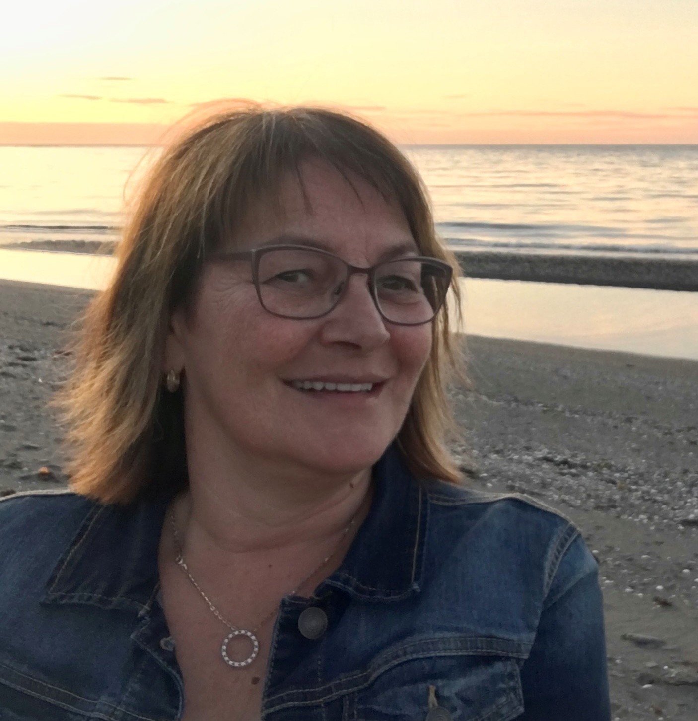 Mme Marianne Auclair