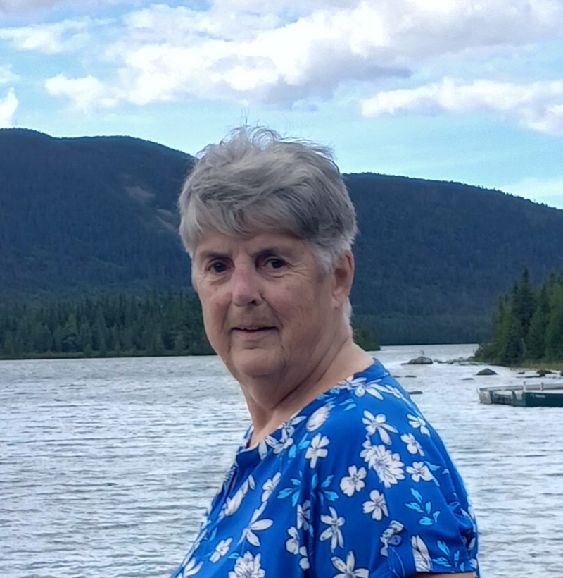 Mme Aliette Poitras